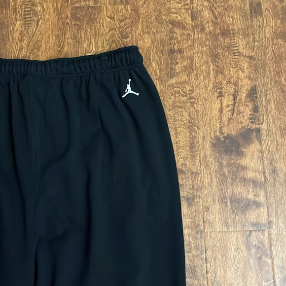 Jordan Fleece Joggers Size XL - Picture 14 of 17